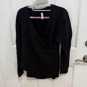 Belabumbum Black Long Sleeve Women's Top